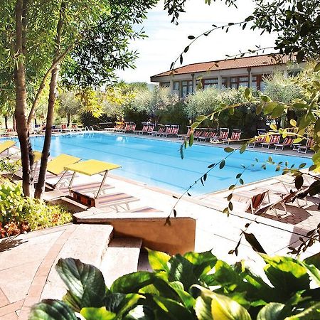 Sporthotel Olimpo Garda  Exterior photo