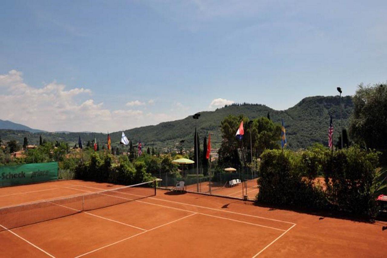 Sporthotel Olimpo Garda  Exterior photo