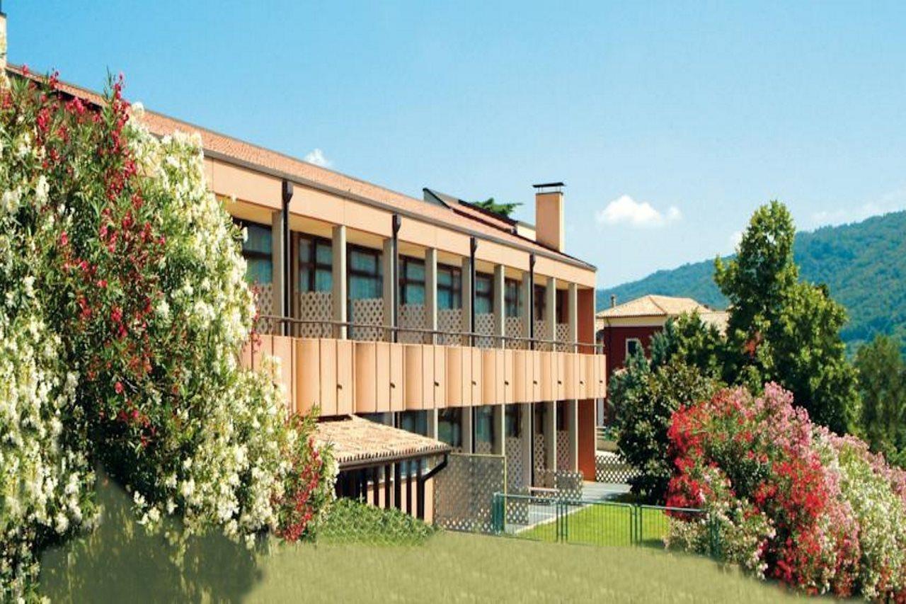 Sporthotel Olimpo Garda  Exterior photo