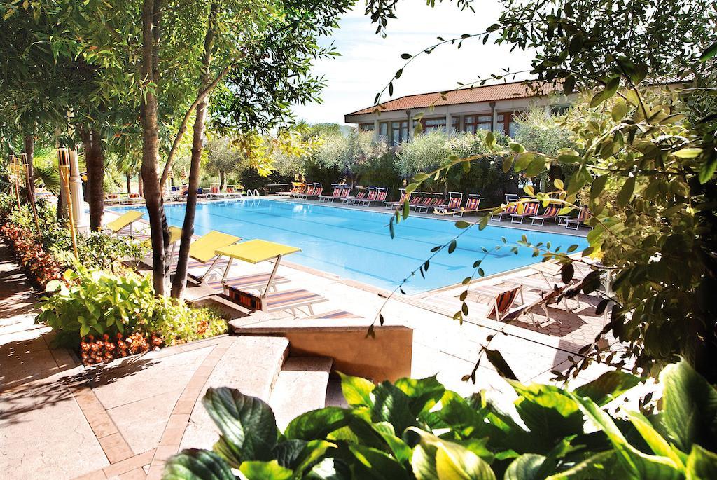 Sporthotel Olimpo Garda  Exterior photo